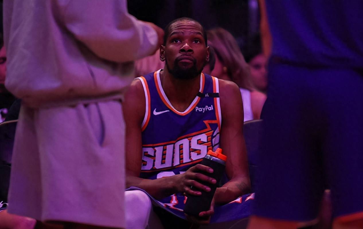 杜兰特意外战胜澳大利亚队，出色防守引爆全场！的简单介绍开云体育app下载